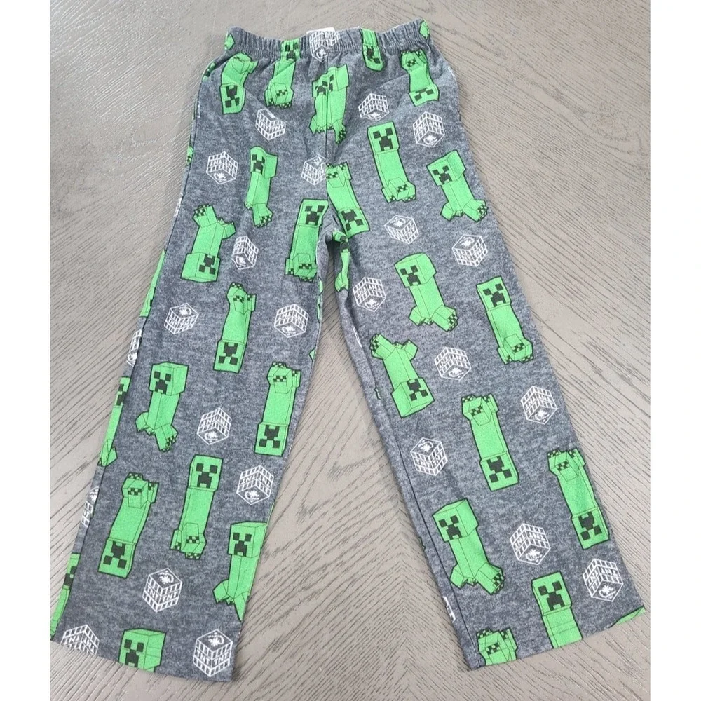 Minecraft Button Up Pajama Set‎ Boys Size 6